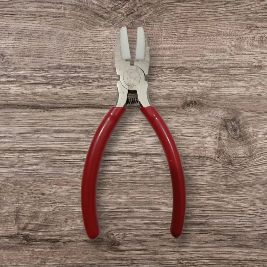 Pinza mix plana nylon-nylon mango rojo